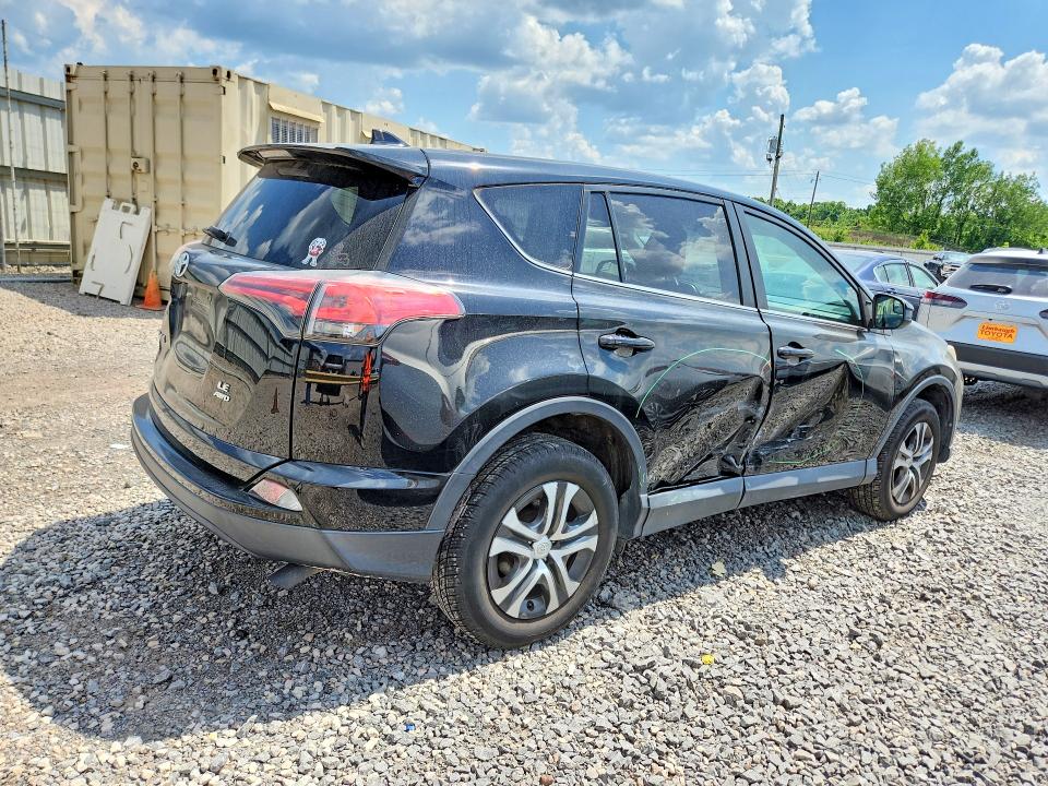 Photo 3 from auction – 2018 TOYOTA RAV4 with VIN 2T3BFREV6JW748782