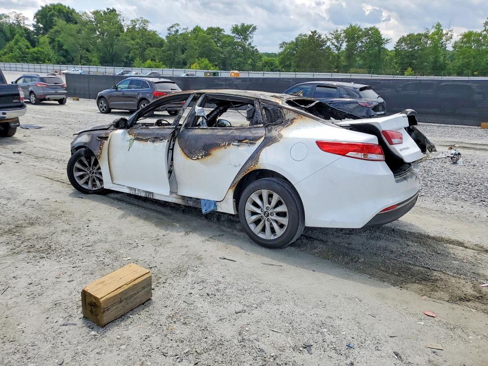 Photo 2 from auction – 2016 KIA OPTIMA with VIN 5XXGU4L30GG054858