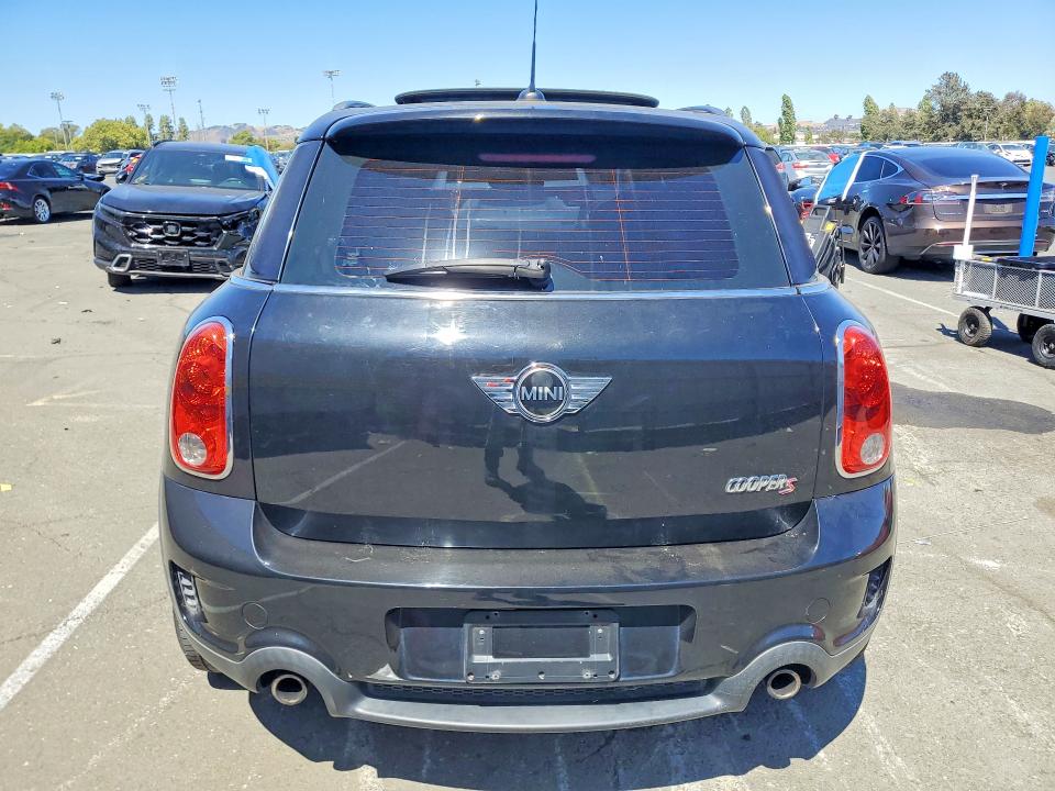 Photo 6 from auction – 2012 MINI COOPER with VIN WMWZC5C58CWL56326