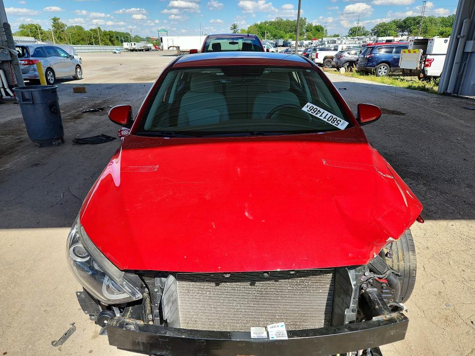 Photo 5 from auction – 2017 HYUNDAI ELANTRA with VIN 5NPD74LF8HH075662