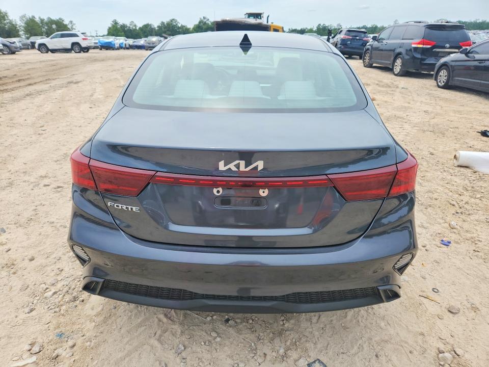 Photo 6 from auction – 2022 KIA FORTE with VIN 3KPF24AD1NE419079