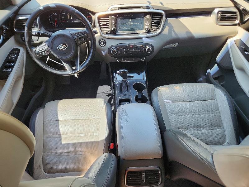 Zdjęcie 8 z aukcji – 2016 KIA SORENTO z VIN 5XYPK4A58GG018907