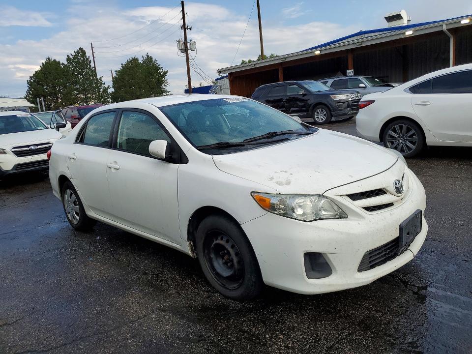 Photo 4 from auction – 2011 TOYOTA COROLLA with VIN 2T1BU4EE5BC587068