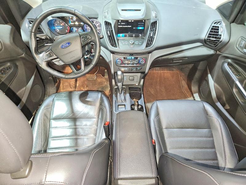 Photo 8 from auction – 2018 FORD ESCAPE with VIN 1FMCU9HD0JUC92784