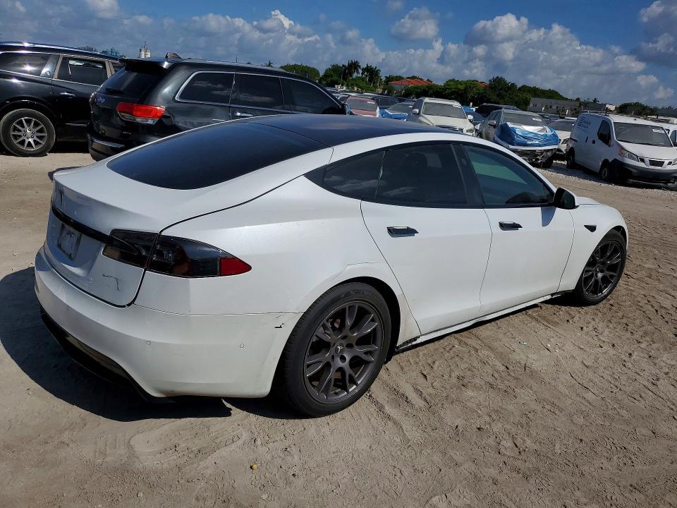 Photo 3 from auction – 2021 TESLA MODEL S with VIN 5YJSA1E57MF454091