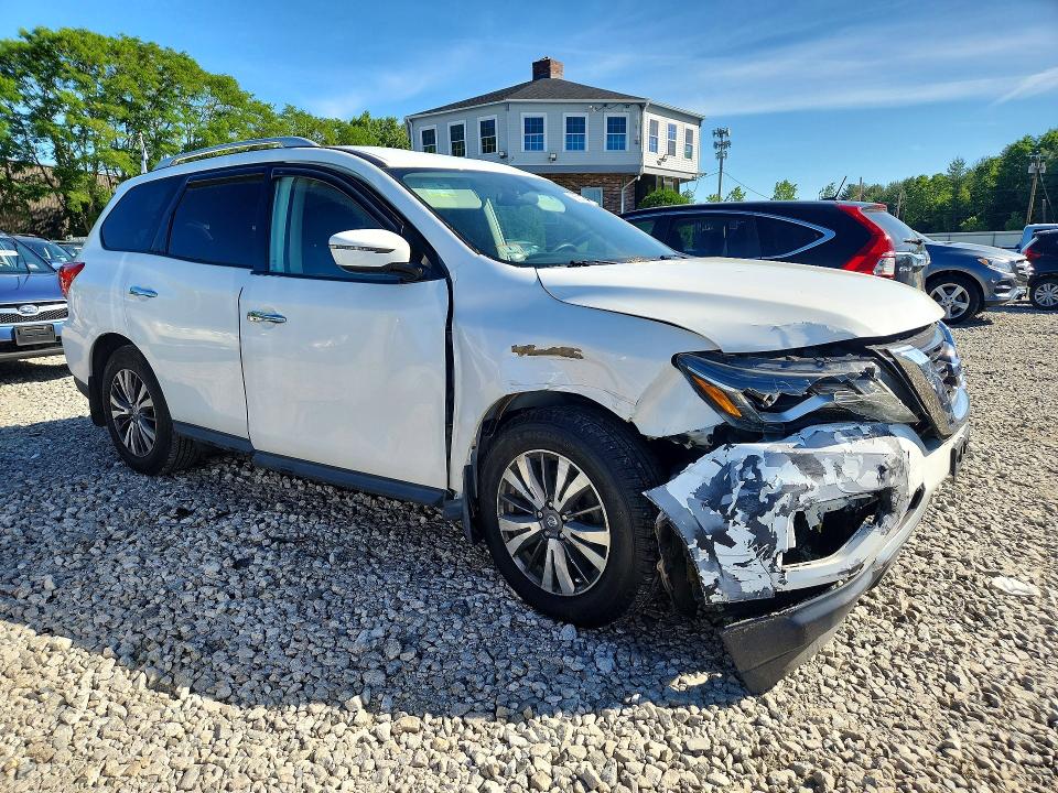 Photo 4 from auction – 2017 NISSAN PATHFINDER with VIN 5N1DR2MM4HC913219