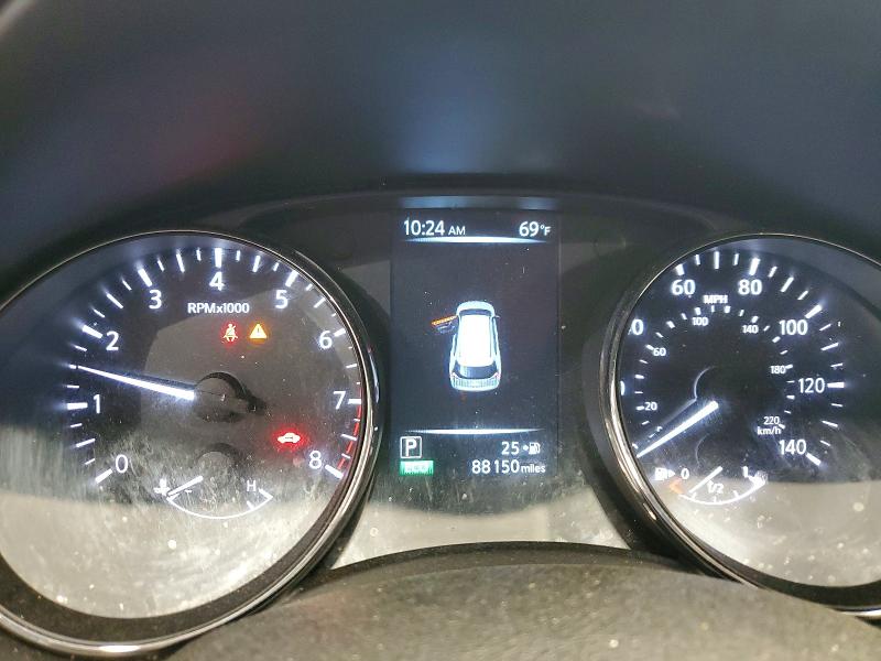 Photo 9 from auction – 2017 NISSAN ROGUE with VIN 5N1AT2MV2HC821846