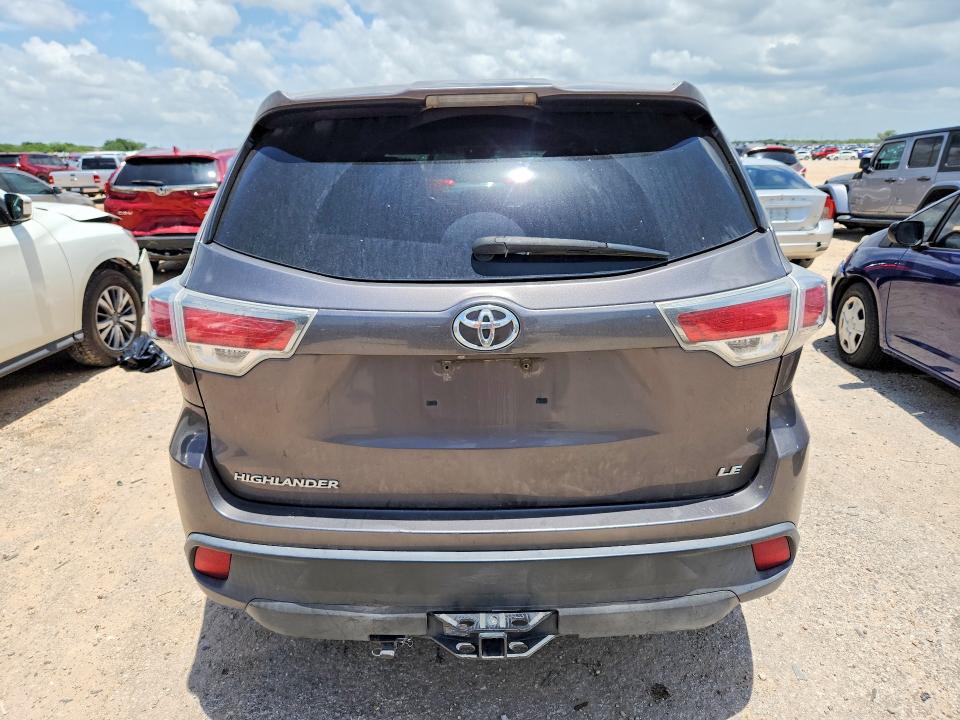 Photo 6 from auction – 2015 TOYOTA HIGHLANDER with VIN 5TDZARFH9FS010599