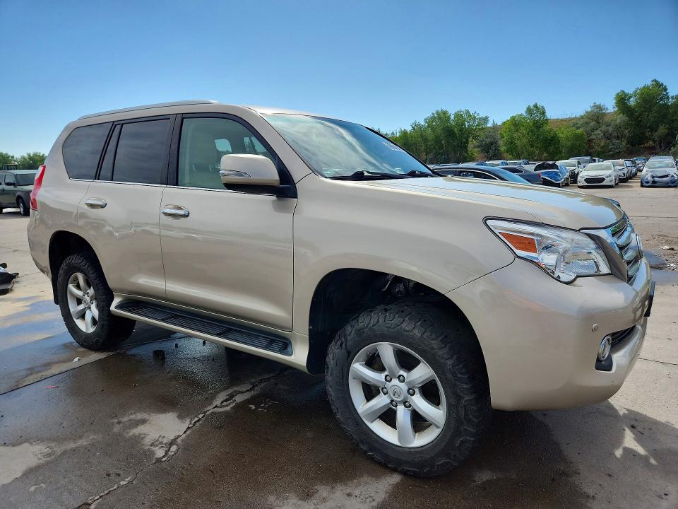 Photo 4 from auction – 2010 LEXUS GX with VIN JTJBM7FX3A5013479
