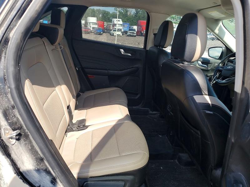 Photo 11 from auction – 2022 FORD ESCAPE with VIN 1FMCU9CZ9NUB29169