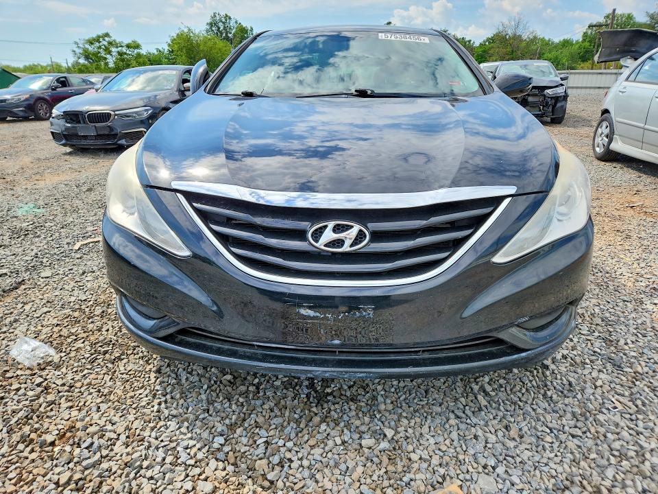 Photo 5 from auction – 2012 HYUNDAI SONATA with VIN 5NPEB4AC6CH501966