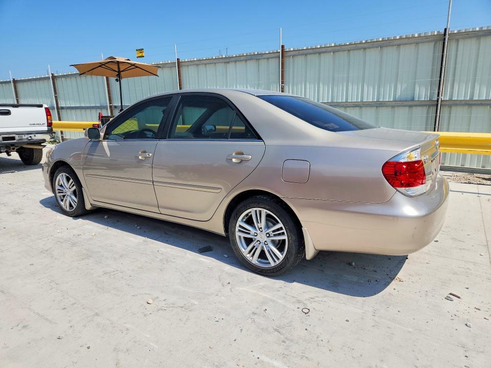 Photo 2 from auction – 2006 TOYOTA CAMRY with VIN 4T1BE32KX6U720736