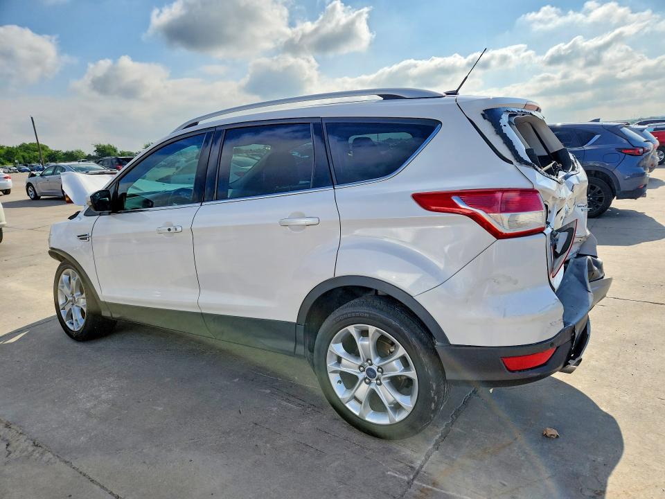 Снимка 2 от търг – 2015 FORD ESCAPE с VIN 1FMCU9J95FUC67361