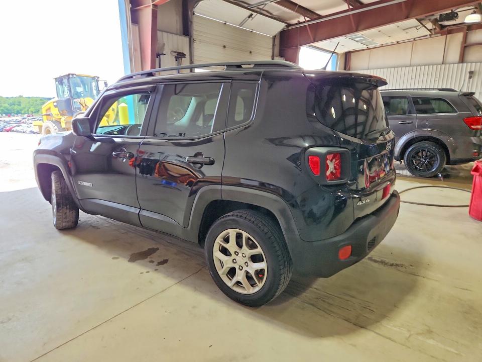 Фото 2 с аукциона – 2016 JEEP RENEGADE с VIN ZACCJBBT2GPC61034