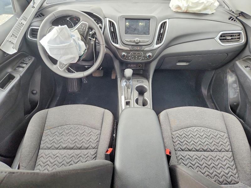 Photo 8 from auction – 2022 CHEVROLET EQUINOX with VIN 3GNAXUEV4NL297156