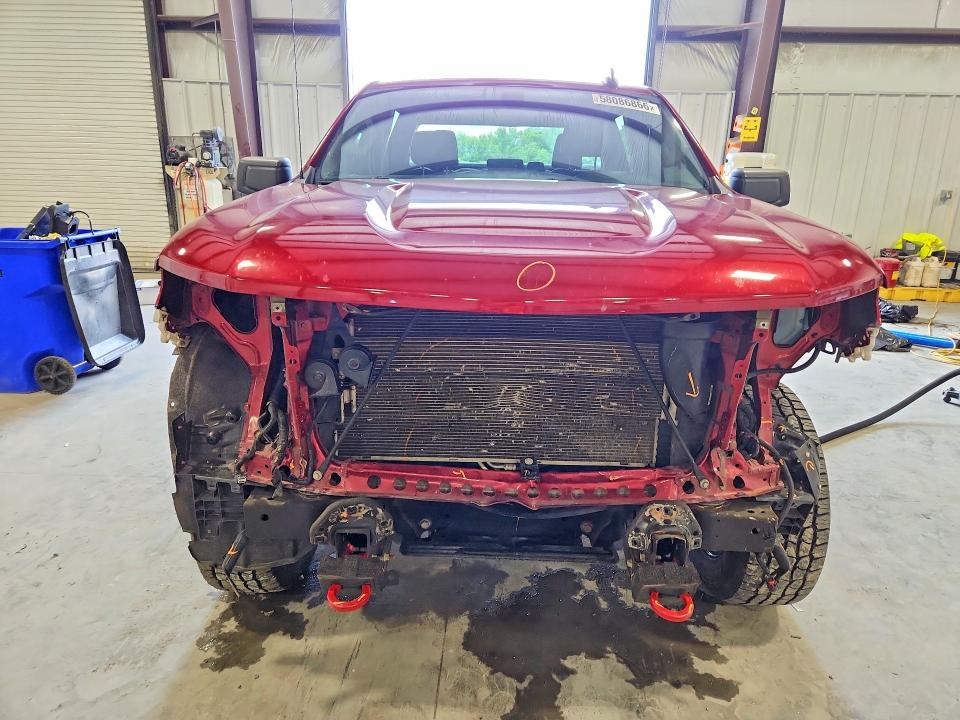 Photo 5 from auction – 2021 CHEVROLET SILVERADO with VIN 1GCPYCEFXMZ410182