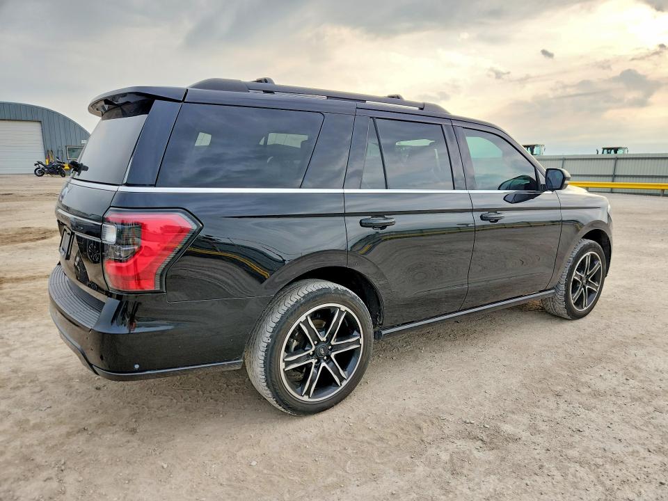 Photo 3 from auction – 2019 FORD EXPEDITION with VIN 1FMJU2AT2KEA35055