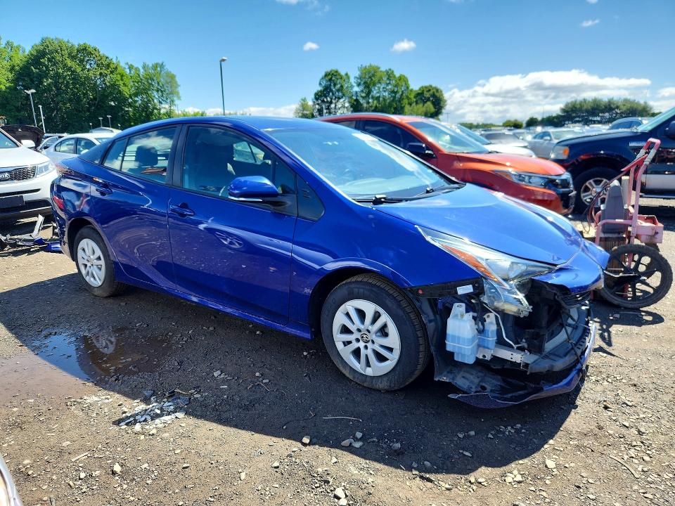 Photo 4 from auction – 2016 TOYOTA PRIUS with VIN JTDKBRFU7G3516771