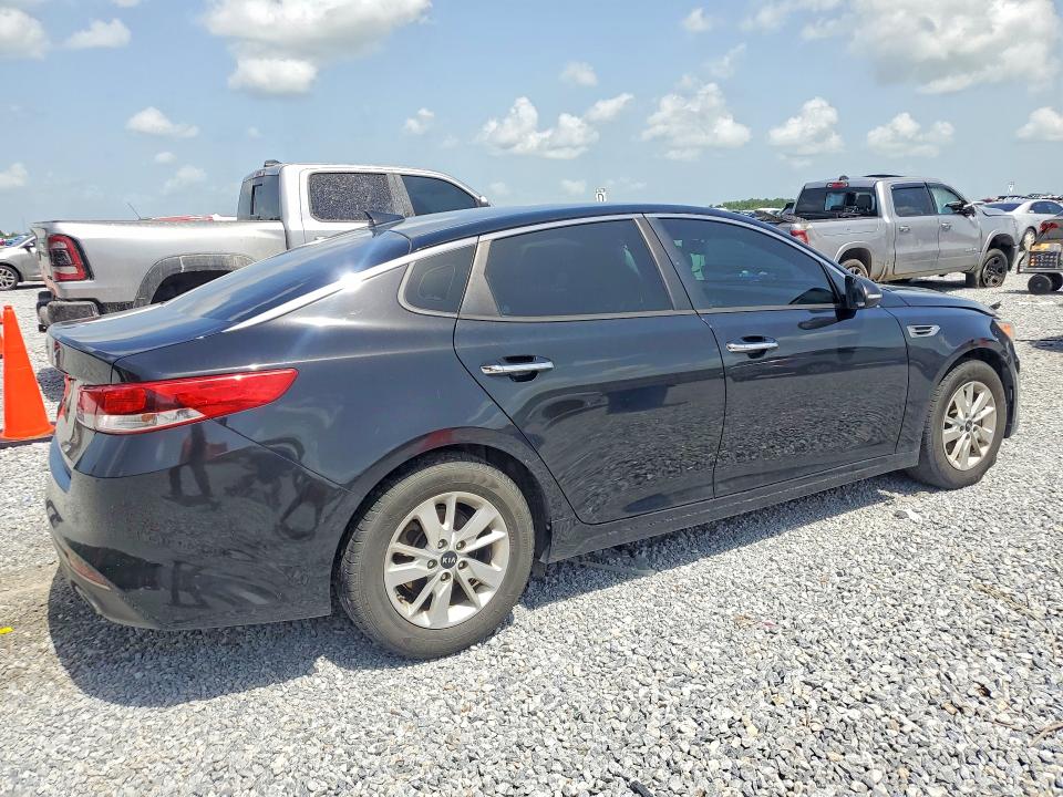 Photo 3 from auction – 2016 KIA OPTIMA with VIN KNAGT4L35G5112578