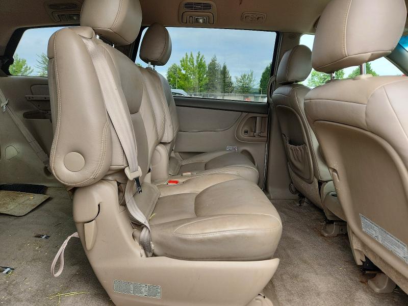 Photo 11 from auction – 2005 TOYOTA SIENNA with VIN 5TDZA23C15S244783