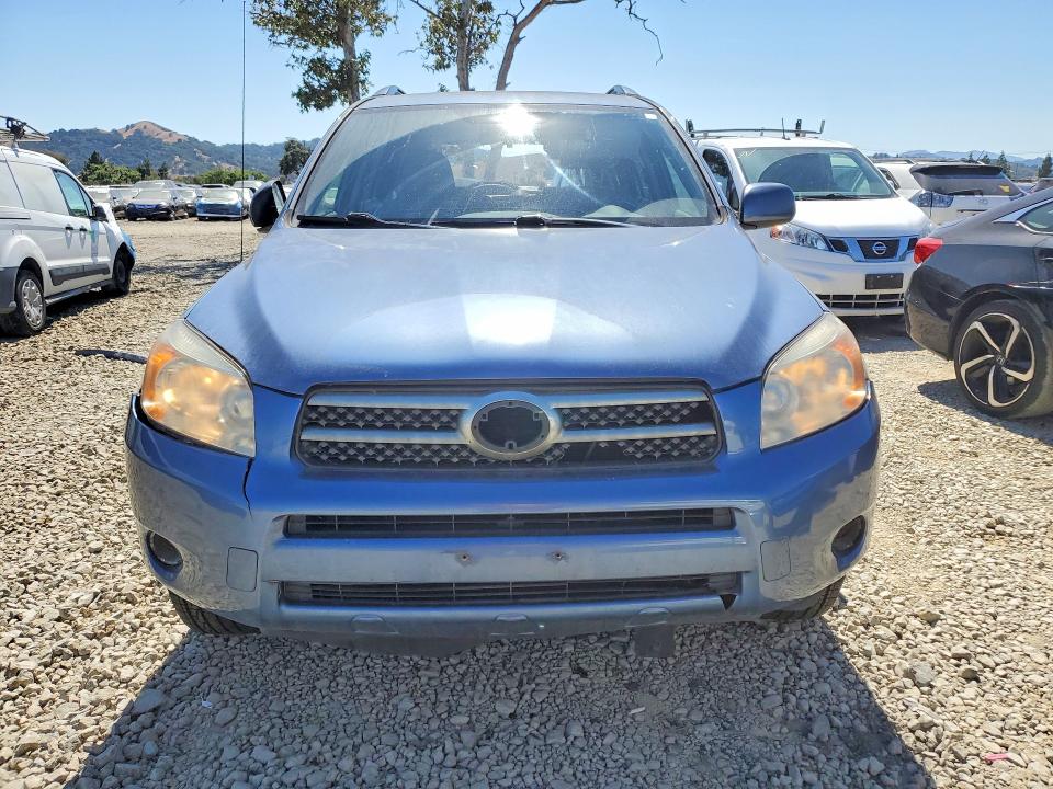 Снимка 5 от търг – 2008 TOYOTA RAV4 с VIN JTMZK34V185019714
