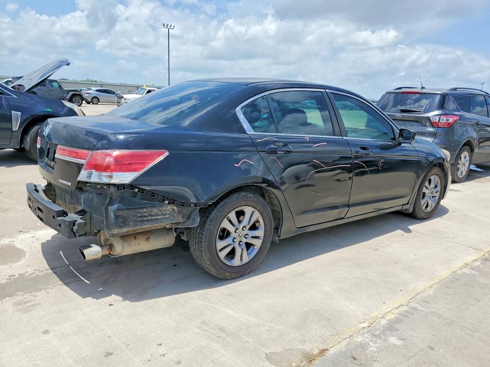 Photo 3 from auction – 2012 HONDA ACCORD with VIN 1HGCP2F60CA169435