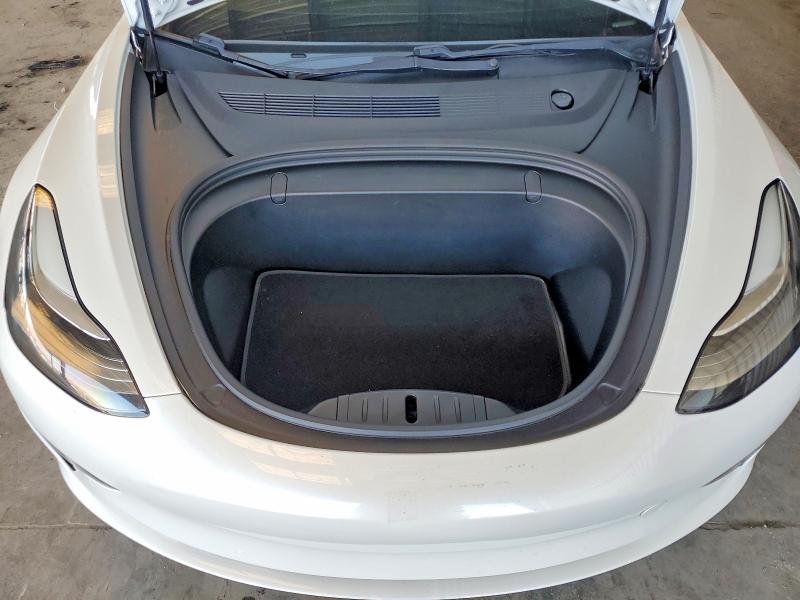 Photo 11 from auction – 2019 TESLA MODEL 3 with VIN 5YJ3E1EA0KF430752