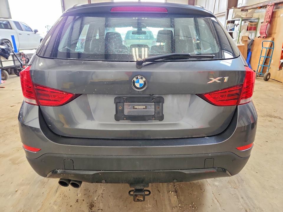 Photo 6 from auction – 2015 BMW X1 with VIN WBAVL1C59FVY36358