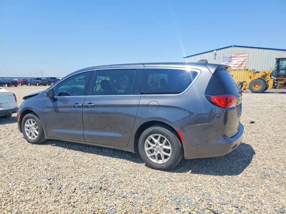Photo 2 from auction – 2023 CHRYSLER VOYAGER with VIN 2C4RC1CG3PR520707