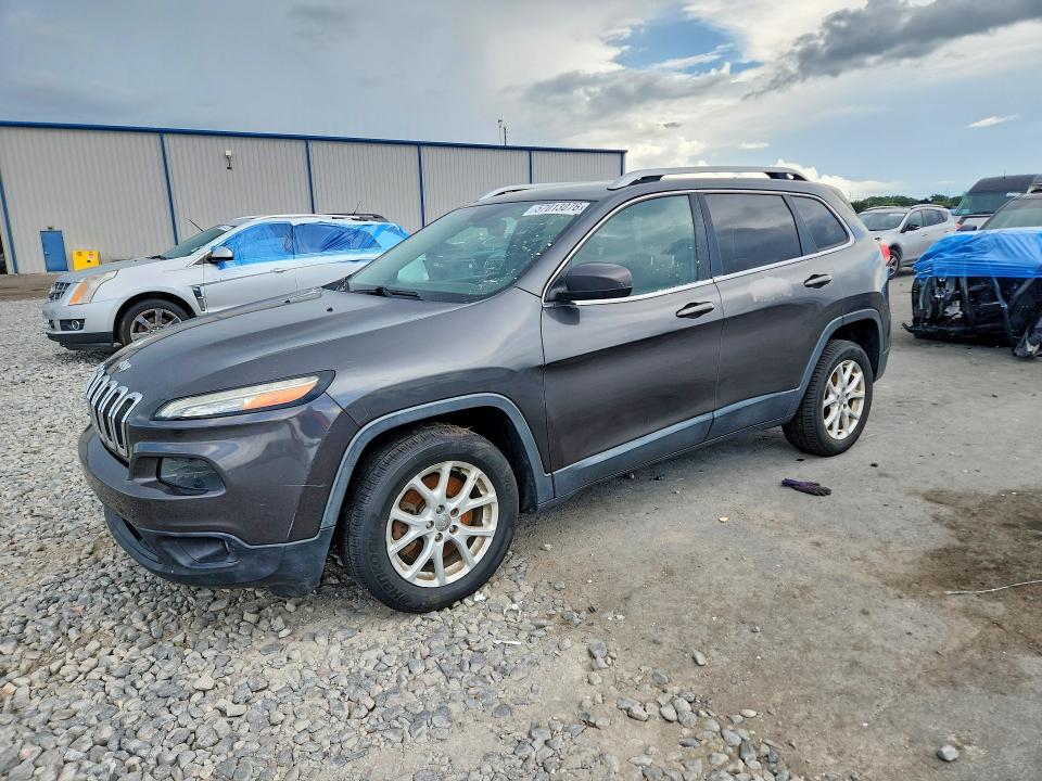 JEEP CHEROKEE 2015 with VIN 1C4PJLCB7FW627696 - Photo from auction