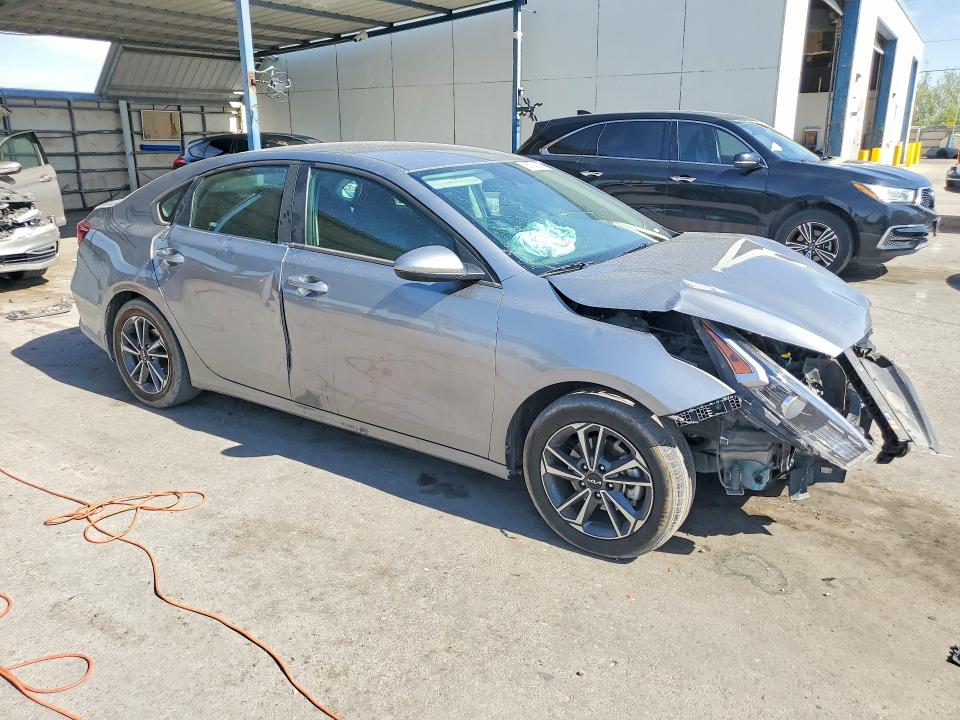 Photo 4 from auction – 2024 KIA FORTE with VIN 3KPF24AD5RE775251