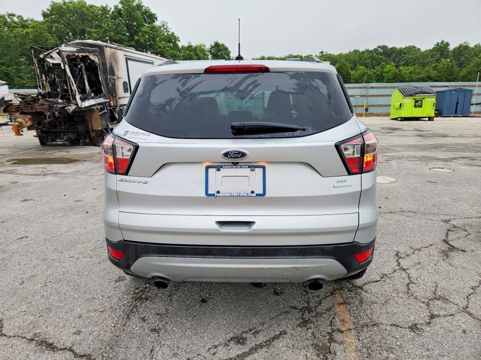 Photo 6 from auction – 2017 FORD ESCAPE with VIN 1FMCU0G96HUC34388
