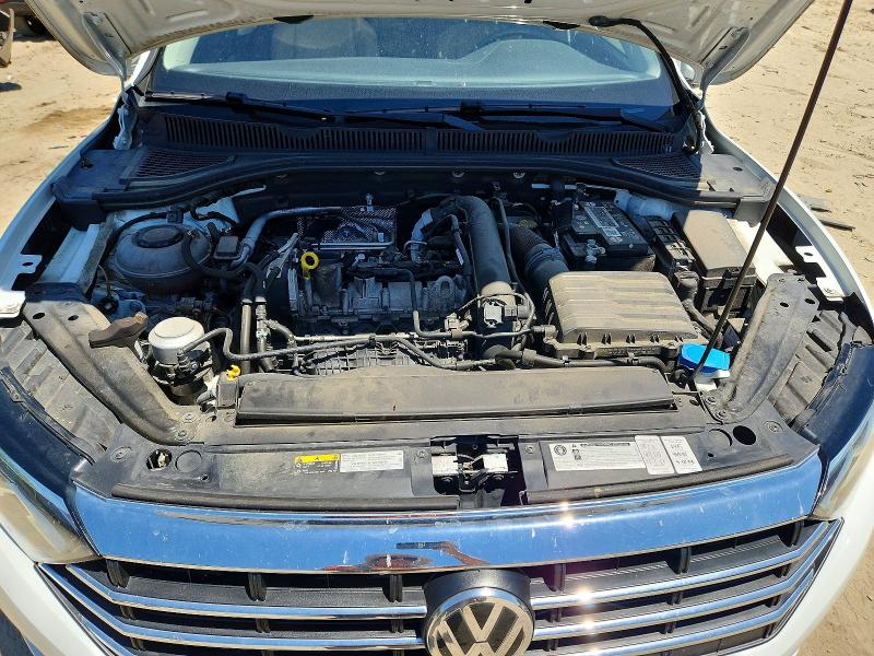 Photo 11 from auction – 2019 VOLKSWAGEN JETTA with VIN 3VWC57BU4KM121330