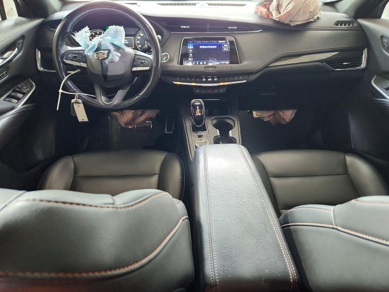 Photo 8 from auction – 2020 CADILLAC XT4 with VIN 1GYFZER45LF144495