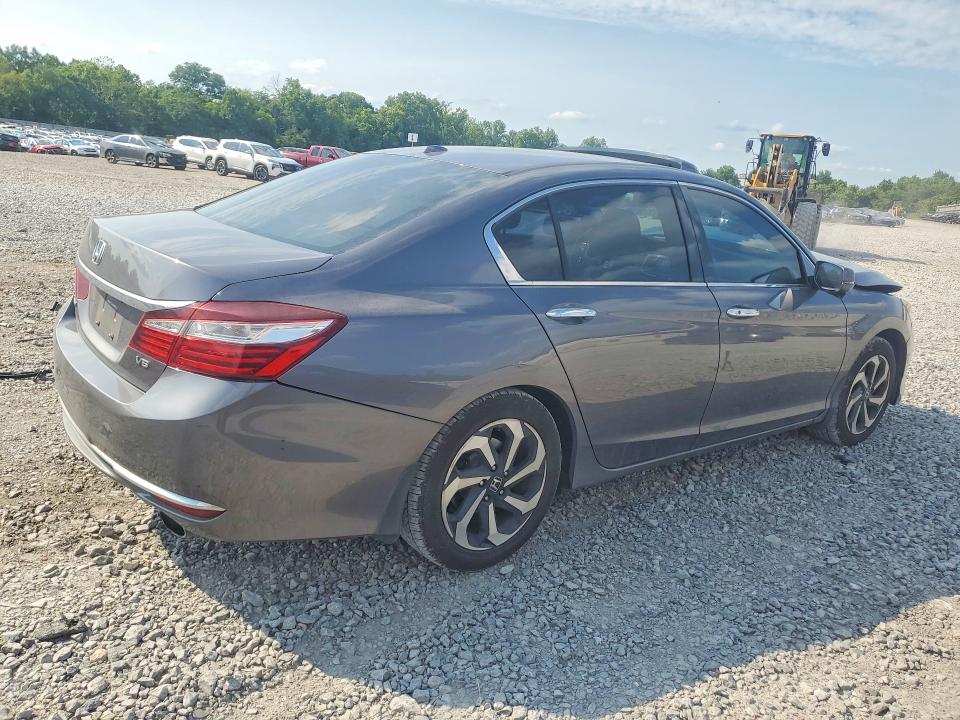 Photo 3 from auction – 2017 HONDA ACCORD with VIN 1HGCR3F81HA034473