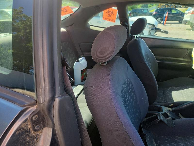 Photo 10 from auction – 2003 FORD ESCORT with VIN 3FAFP11343R150580