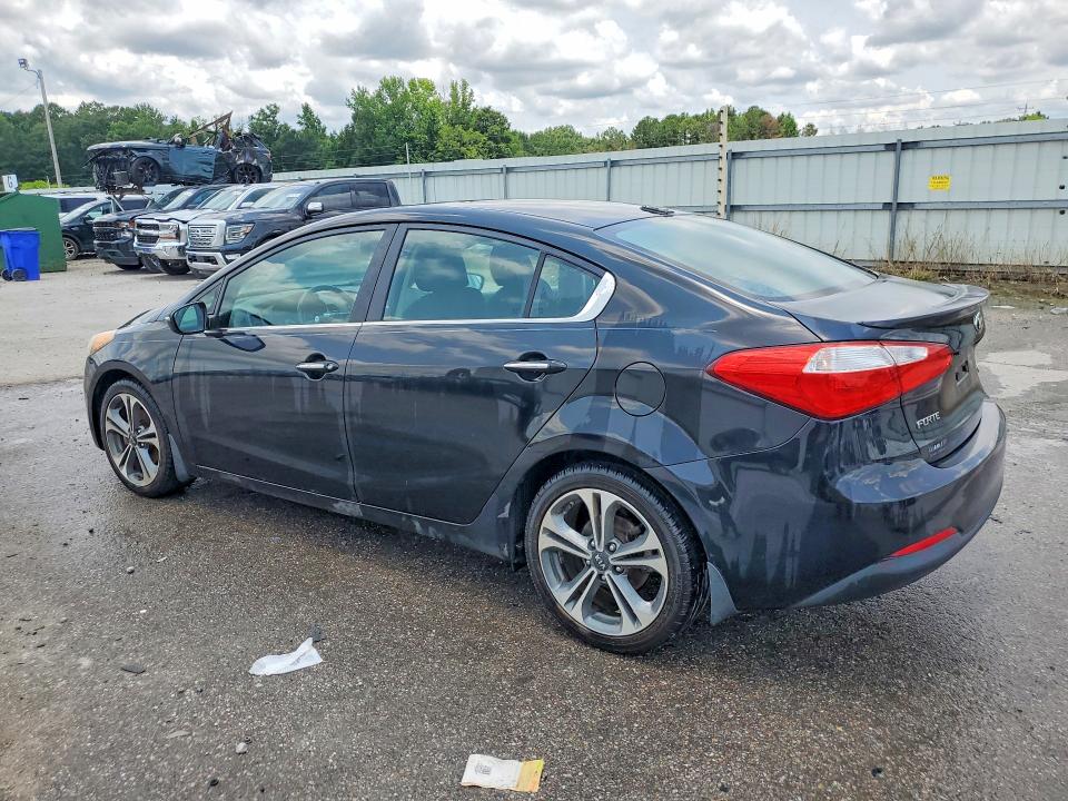 Photo 2 from auction – 2015 KIA FORTE with VIN KNAFX4A87F5360084