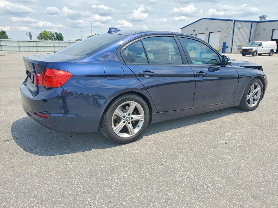 Фото 3 с аукциона – 2013 BMW 328 с VIN WBA3A5G50DNP26486