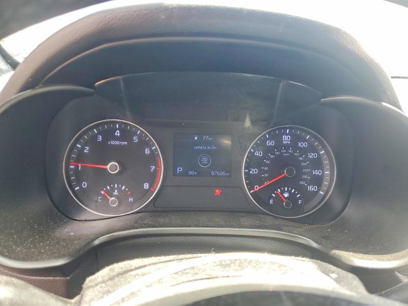 Photo 9 from auction – 2021 KIA FORTE with VIN 3KPF34AD5ME388981