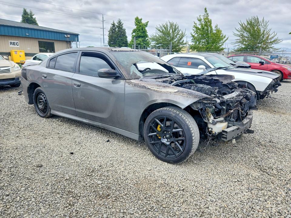 Photo 4 from auction – 2017 DODGE CHARGER with VIN 2C3CDXCTXHH520279