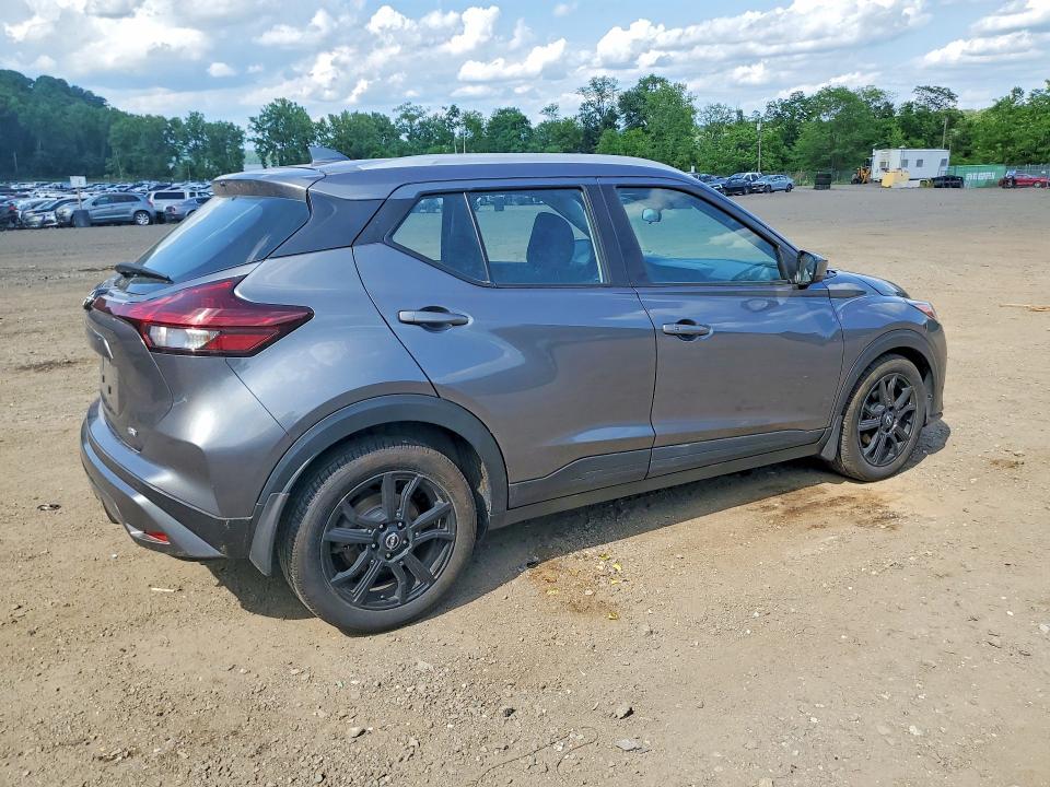 Photo 3 from auction – 2022 NISSAN KICKS with VIN 3N1CP5CV2NL475661