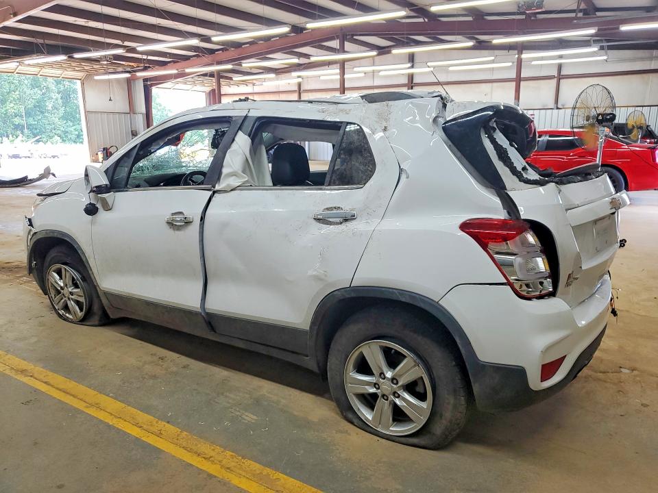 Photo 2 from auction – 2019 CHEVROLET TRAX with VIN 3GNCJPSB3KL256308