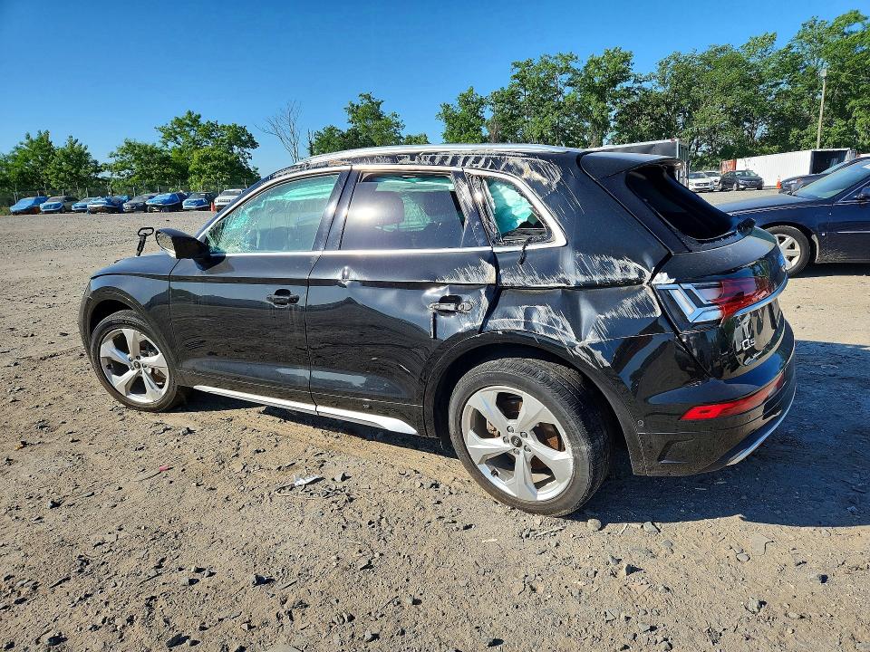 Photo 2 from auction – 2021 AUDI Q5 with VIN WA1CAAFY0M2032318