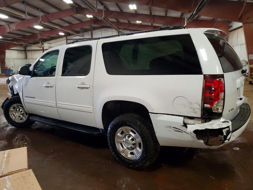 Photo 2 from auction – 2011 CHEVROLET SUBURBAN with VIN 1GNWKLEG3BR376354