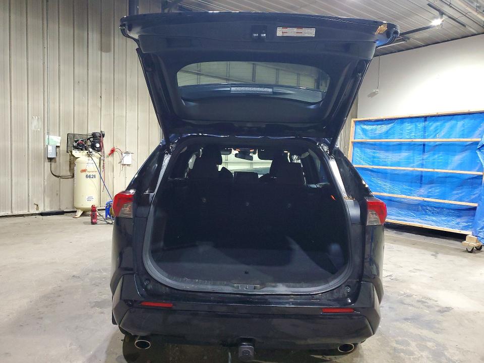 Photo 6 from auction – 2021 TOYOTA RAV4 PRIME with VIN JTMAB3FV3MD057407