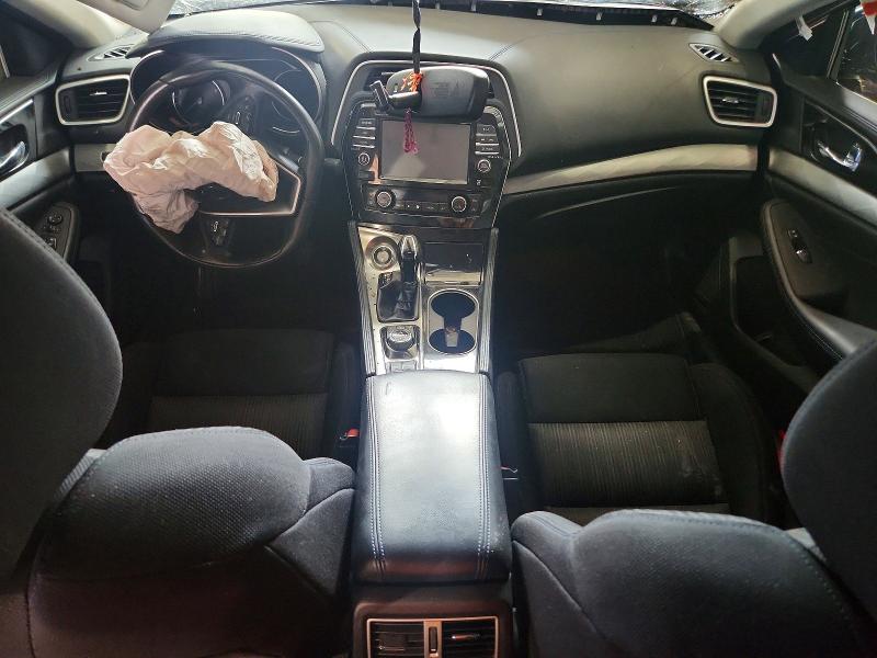 Photo 8 from auction – 2018 NISSAN MAXIMA with VIN 1N4AA6AP7JC372960