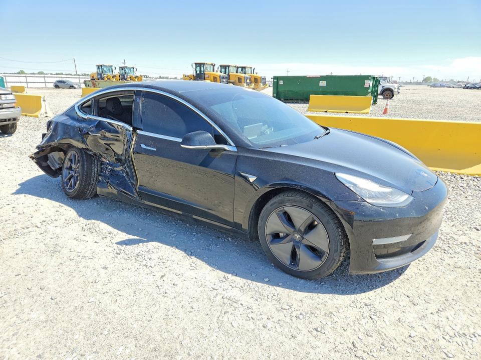 Photo 4 from auction – 2020 TESLA MODEL 3 with VIN 5YJ3E1EB2LF662893