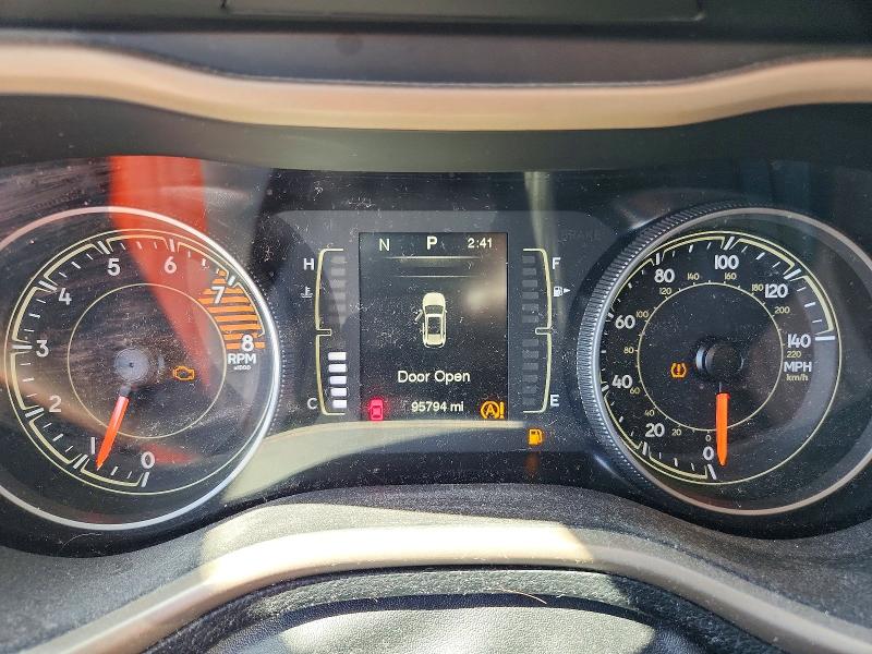 Photo 9 from auction – 2016 JEEP CHEROKEE with VIN 1C4PJMCS8GW263229