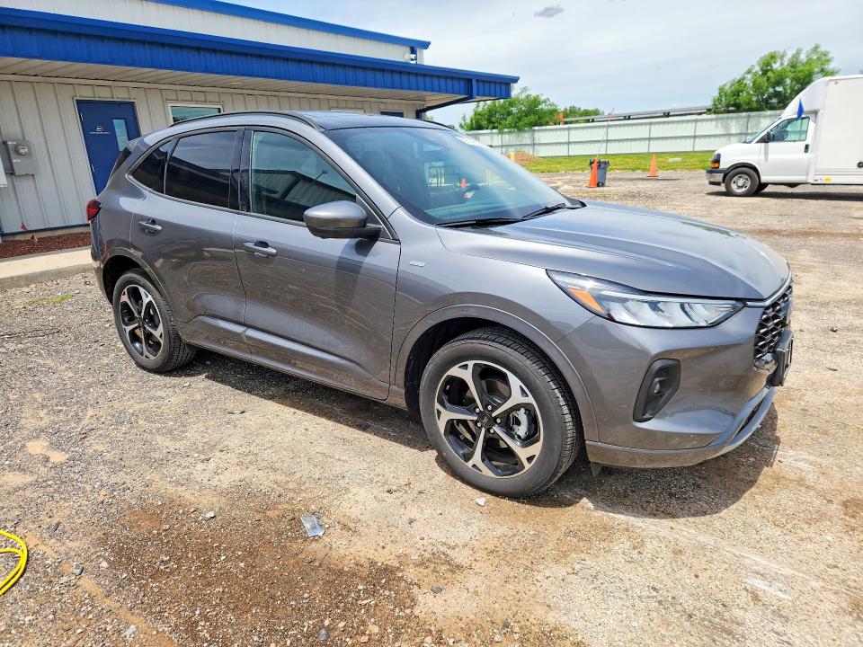Zdjęcie 4 z aukcji – 2024 FORD ESCAPE z VIN 1FMCU9NA7RUA67235