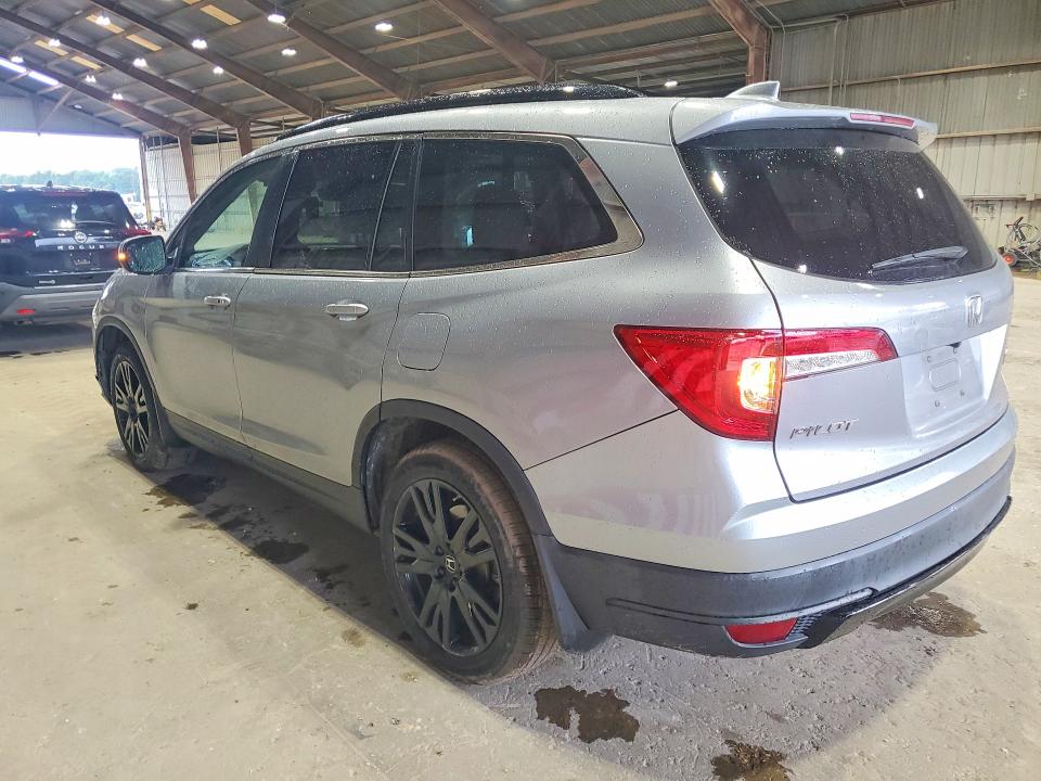 Photo 2 from auction – 2021 HONDA PILOT with VIN 5FNYF5H27MB047635